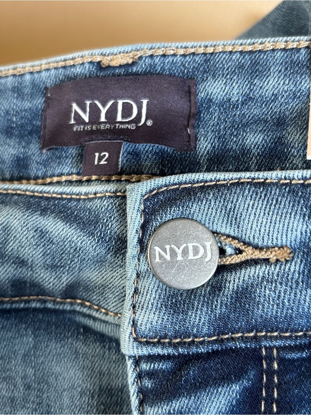 NYDJ Light Blue (Loire) Ankle Length Teresa Wide-Leg Jeans - NWT -size 12 - Picture 8 of 13